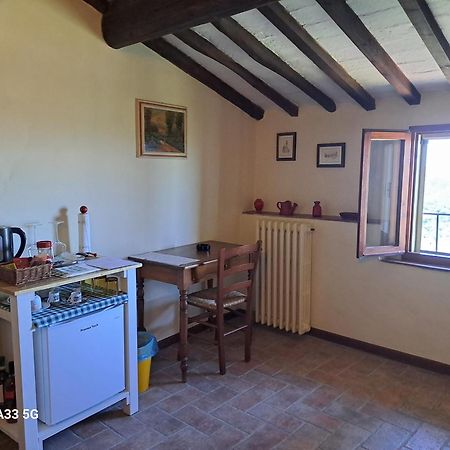 Podere Il Caggio Rooms サン・ジミニャーノ エクステリア 写真