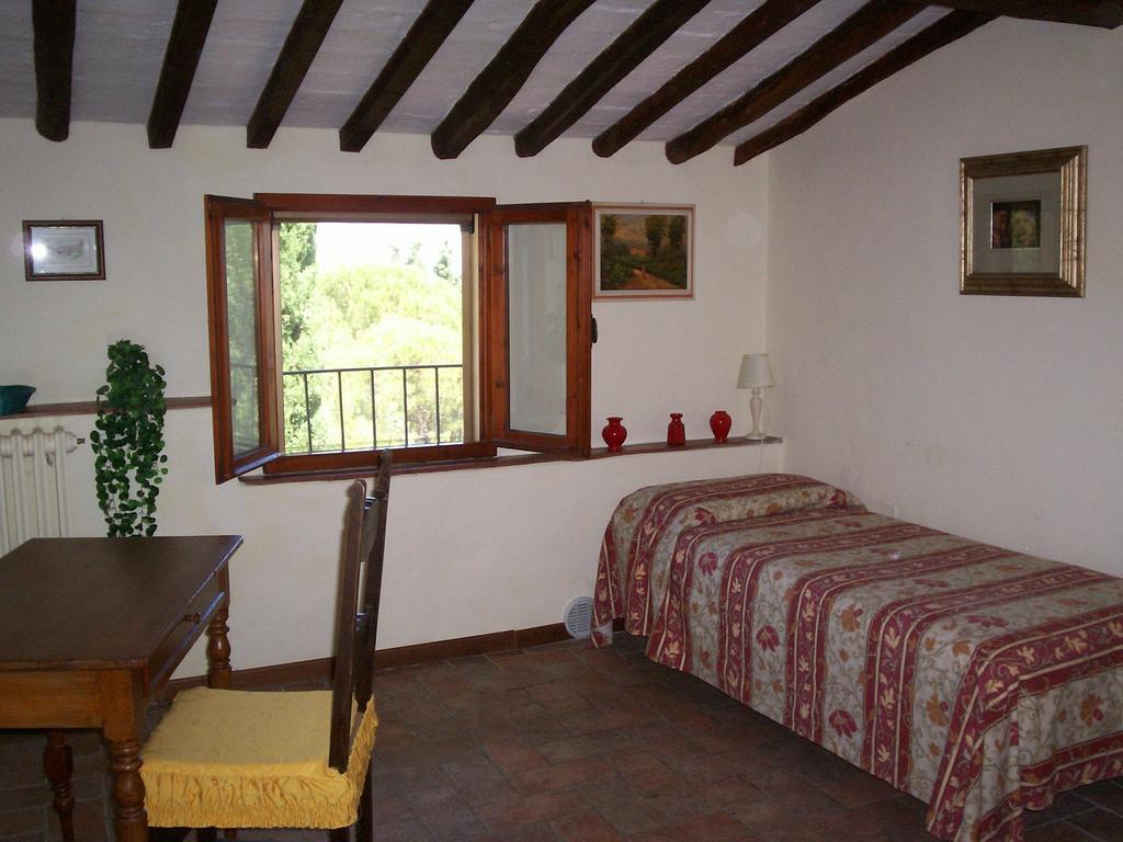 Podere Il Caggio Rooms サン・ジミニャーノ 部屋 写真